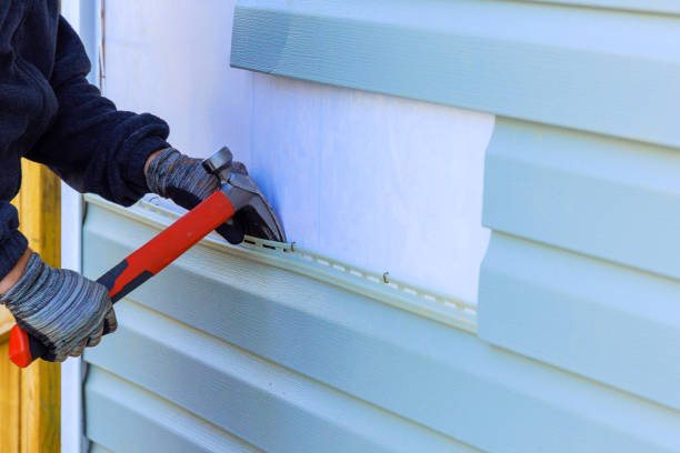 Reliable Wood Siding contractor in Carol Stream, IL by Squared Siding